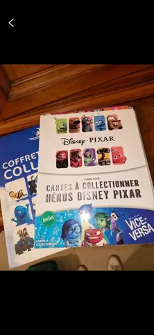 2 livres carte carrefour Disney