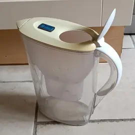 Vieille carafe brita