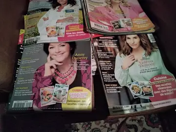 lot de 20 magazines Nous Deux