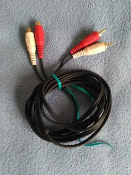 Câble RCA mâle vers RCA femelle : 1 mètre