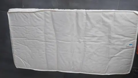 Matelas de lit bébé 120 cm x 60 cm