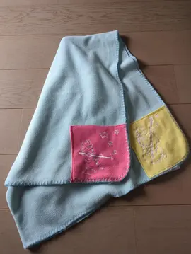 Couverture en polaire enfant