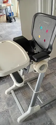 chaise haute pour bébé