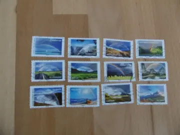 Série 12 timbres Arc-en-ciel 2023