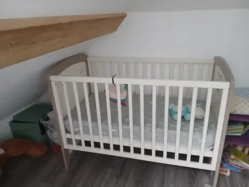 Lit bébé