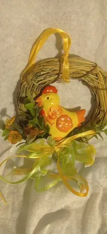 poule sur un perchoir