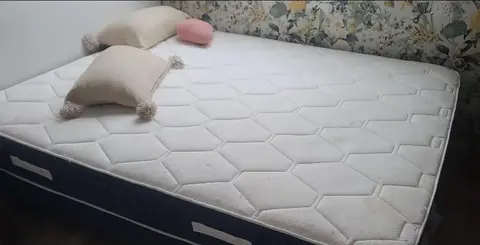 Matelas et sommier 160cm