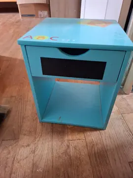table de chevet enfant