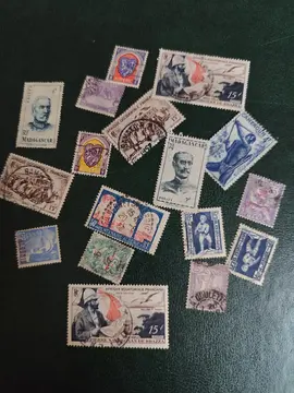 lot unique timbres colonies Françaises...