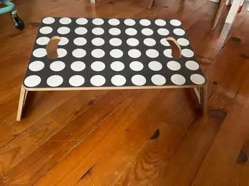 plateau IKEA pliant pour ordi ou petit déjeuner