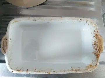 Plat à four