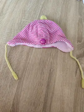 bonnet 18/23 Mois