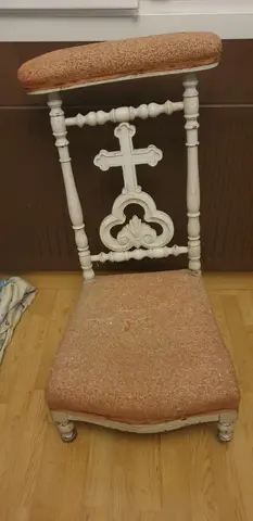 prie dieu à restaurer