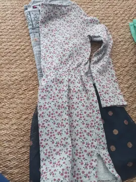lot de vêtements fille 8 ans