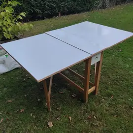 table pliante ikea