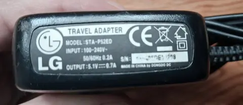 Chargeur LG - Modèle STA-P52ED