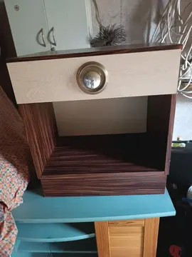 table de nuit