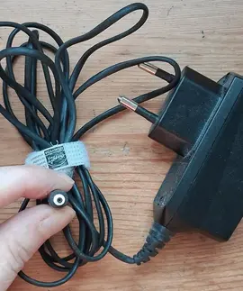 Adaptateur Nokia AC-8E