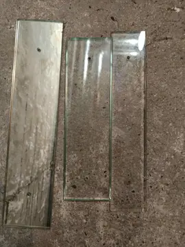 lot de verre (protection porte par ex )