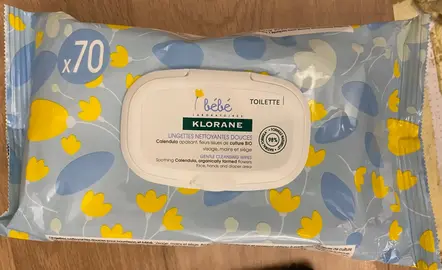 lingettes nettoyantes bébé Klorane