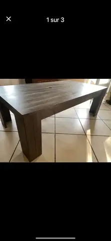 donne table servant de table basse ou table activité pour enfant