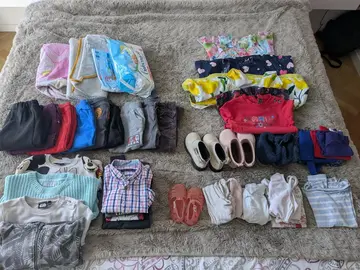 lot de vêtements enfant 2 ans