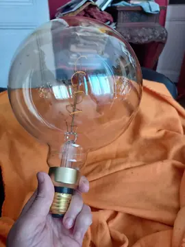 grosse ampoule décorative