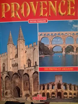 Provence (Édition Bonechi) 145 pages