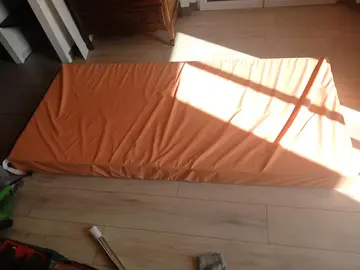 3 matelas mousses 1pl