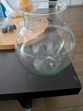 vase