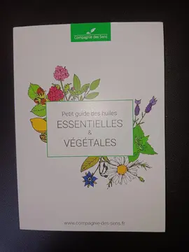 Petit guide des huiles essentielles et végétales