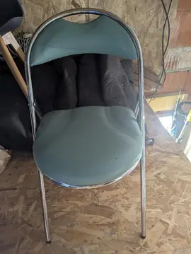 4 chaises pliantes capitonnées