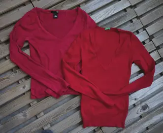 Donne 2 pulls taille S/M