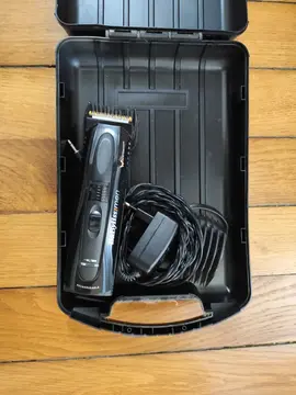 Tondeuse à barbe