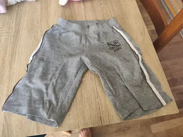 short 6/8 ans