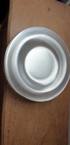 8 assiettes