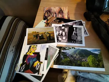 lot de cartes postales diverses