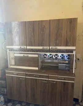 URGENT: Vaisselier/buffet à donner