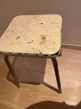 Tabouret pour bricolage