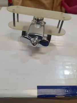 figurine avion