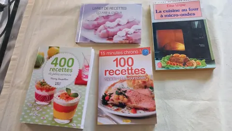 4 petits livres de recettes facies et rapides