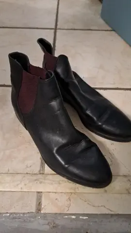 Chaussures noires 39