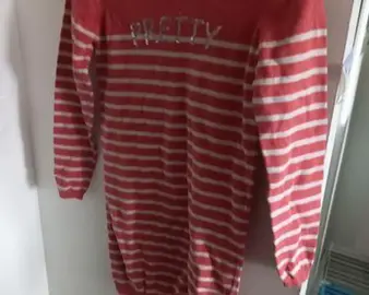 Pull robe manche longue très bon état laver pour ado fille taille 12 ans marque Kiabi