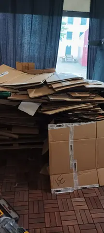 Donne CARTONS toutes tailles. Arrivages régulier.
