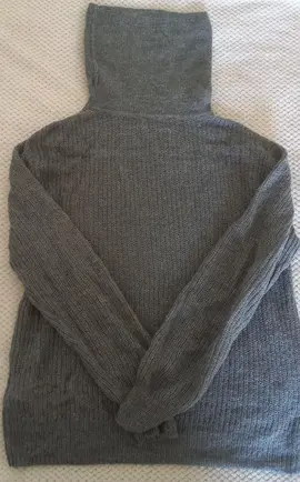 pulls légers taille M 38-40