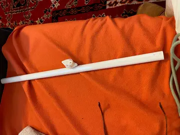 donne barre de penderie STI à IKEA de 60