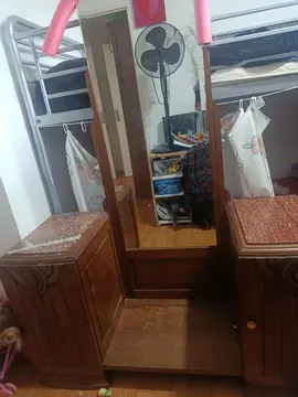 encienne coiffeuse