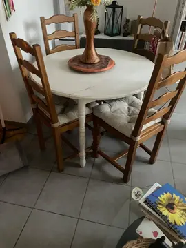 table ronde en bois