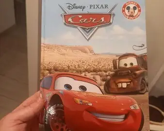 Livre cars très bon état comme neuf