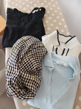 t-shirt et foulard
